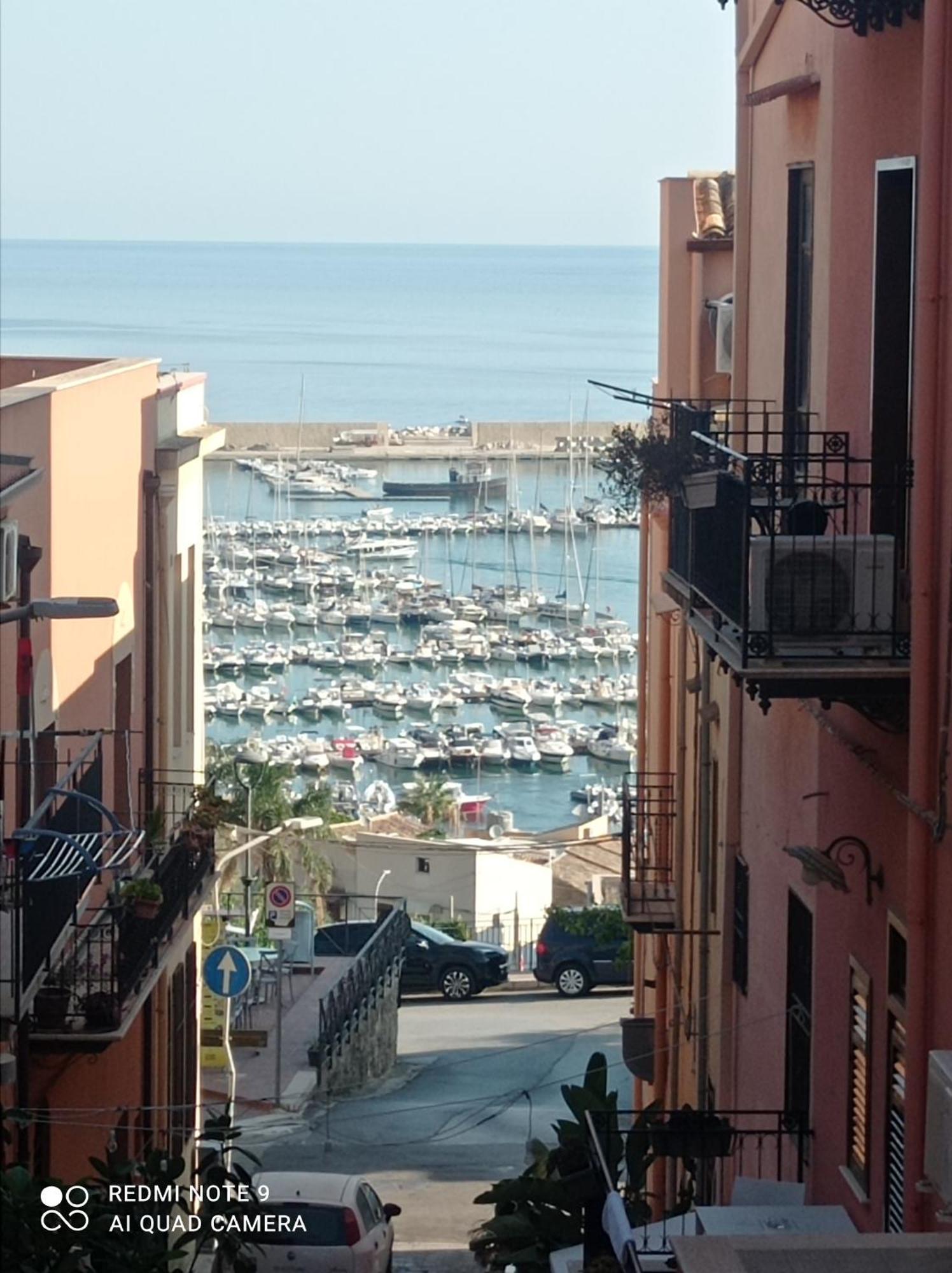 Ferienwohnung Golden House Castellammare del Golfo Exterior foto