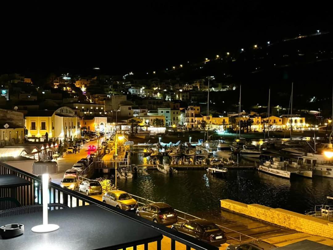 Ferienwohnung Golden House Castellammare del Golfo Exterior foto